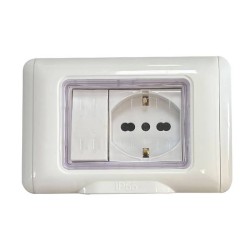 KIT PLACCA STAGNA IP55 CON PRESA UNIVERSALE E UN INTERRUTTORE UNIPOLARE